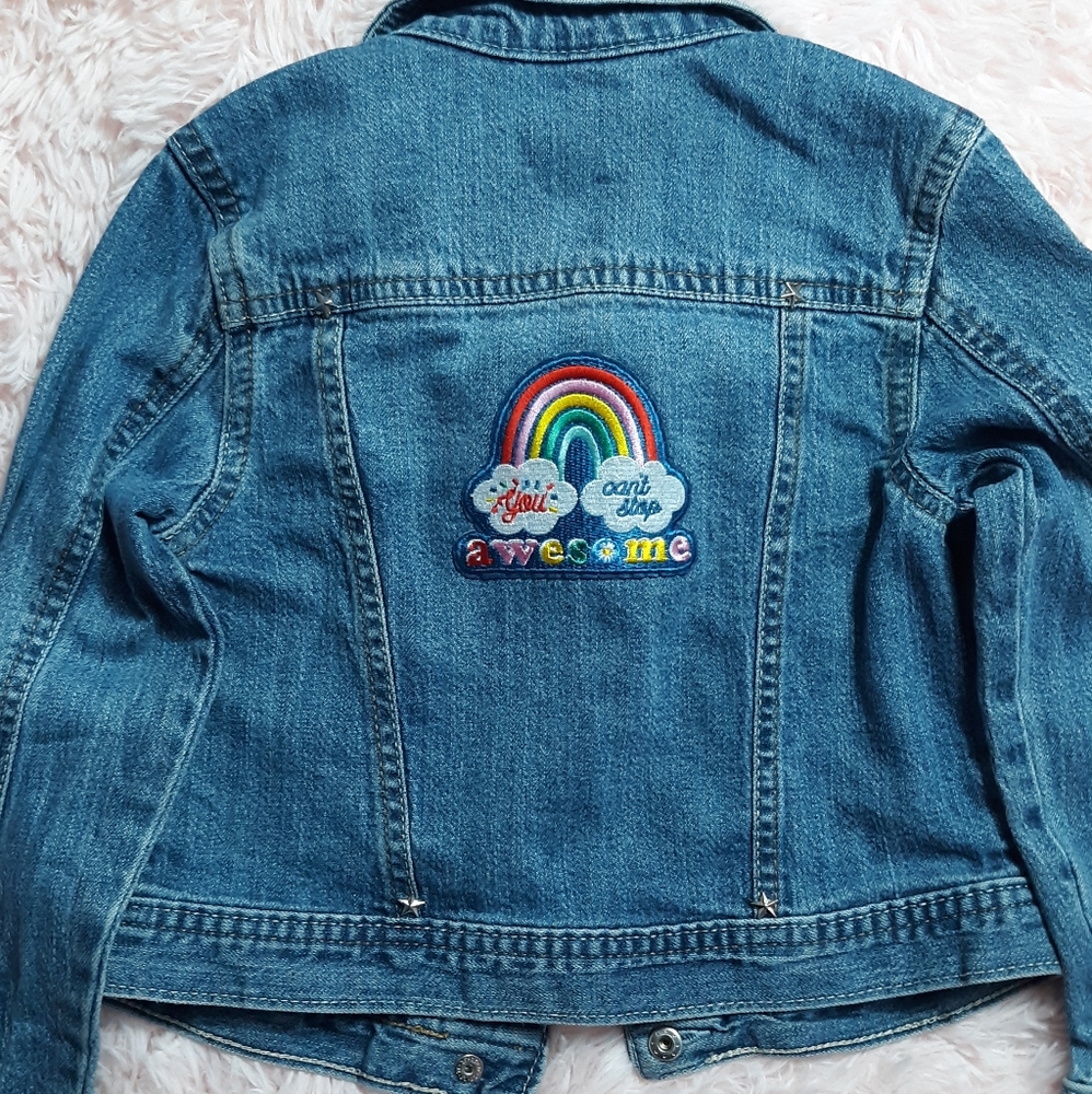 SOLD @MARKET! Upcycled 5T girls patch jacket. SO CUTE MUST SEE! 🌈 & 😃 - Picture 7 of 15